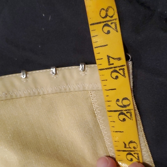 Women's extra support bra, size 32 B, color cream - Picture 6 of 9